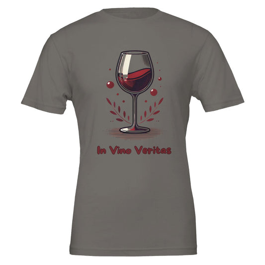 Classic "In Vino Veritas" wine lover T-shirt with a timeless design, perfect for wine enthusiasts.